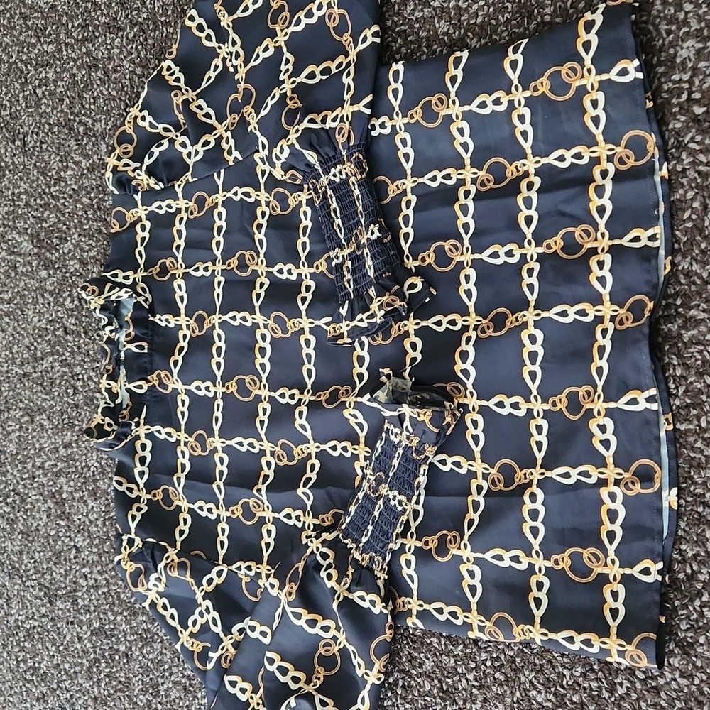 Good and black dressy top